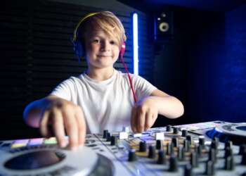 DJ Archie: Tomorrowland’s Youngest Star